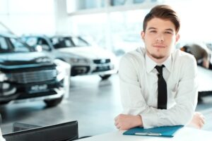 Une formation adéquate en vente automobile est essentielle