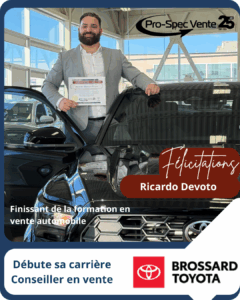Finissant de la formation pour devenir conseiller en vente automobile